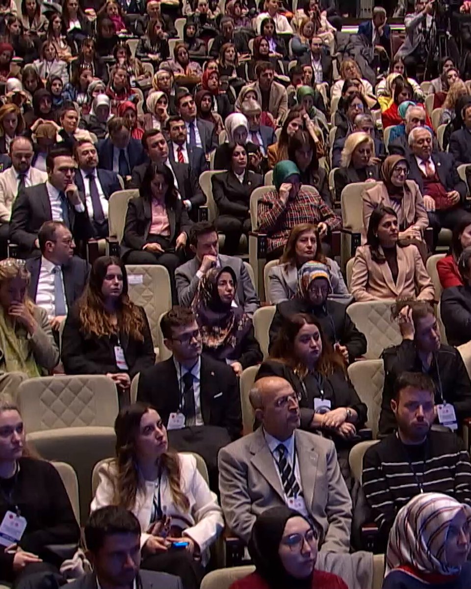 Cumhurbaşkanı Erdoğan, Aile ve Kültür Sanat Sempozyumu'nda Önemli Açıklamalarda Bulundu