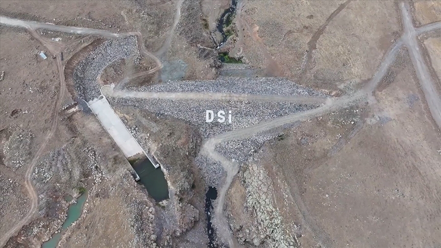 Ağrı Taşlıçay Derecek Barajı Su Tutmaya Başladı: 10 Bin Dekar Arazi Modern Sulamaya Kavuşuyor