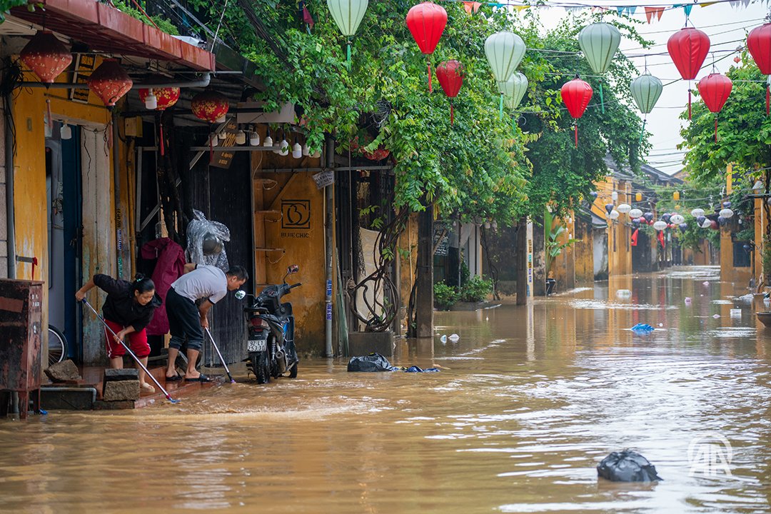 Vietnam'da Şiddetli Yağışlar: Sel Felaketinde Can Kaybı 55'e Ulaştı