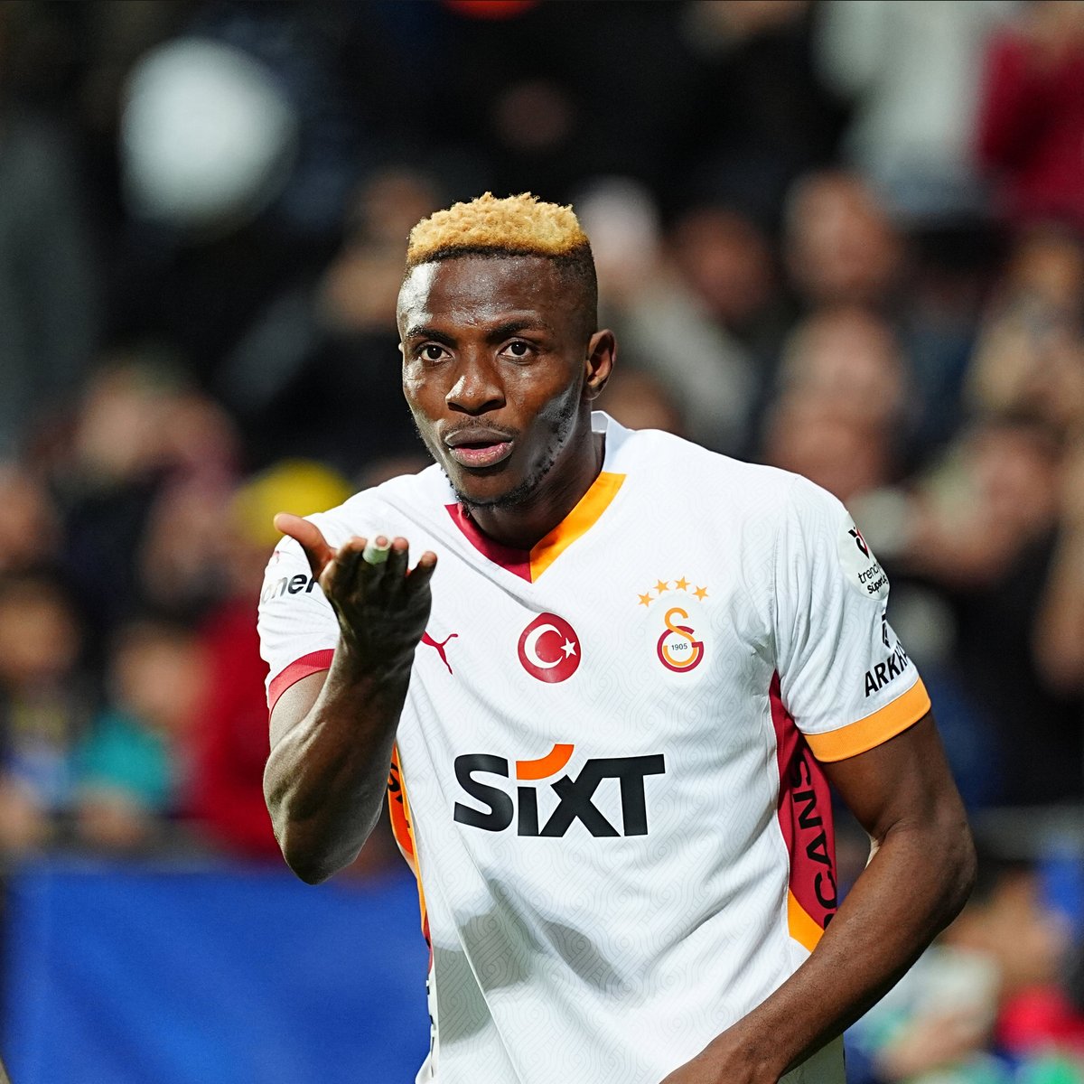 Al Hilal, Victor Osimhen Transferi İçin Napoli'ye Yeni Teklif Sundu