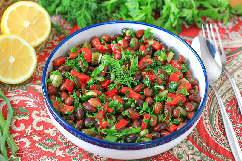 Haziran Ayı Meyve ve Sebzeleriyle 13 Lezzetli Tarif | Taze ve Sağlıklı Yemek Önerileri