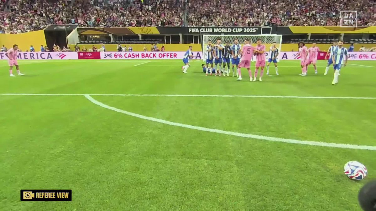 Messi'nin Harika Golü Hakem Kamerasından Görüntülendi