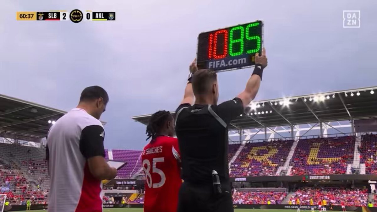 Orkun Kökçü, Auckland City Maçında Oyundan Alınmasına Tepki Gösterdi