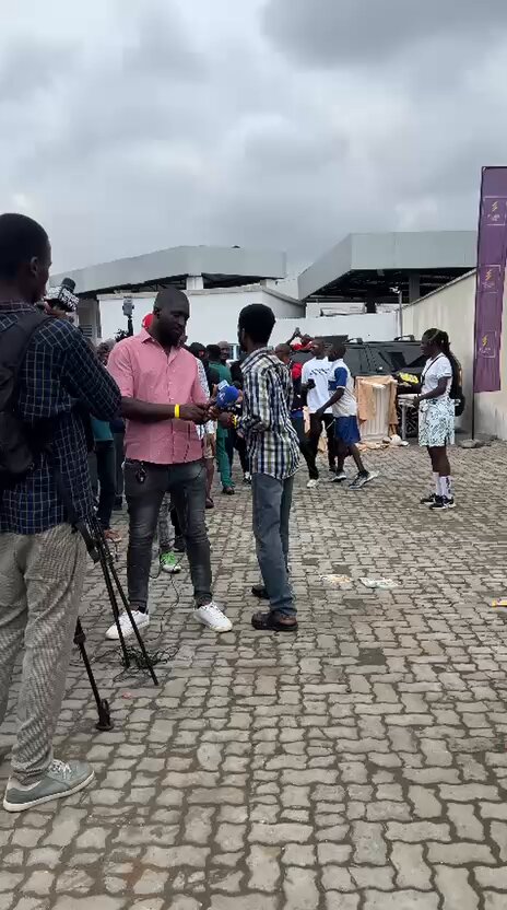 Victor Osimhen Nijerya'da Yoğun İlgi Gördü
