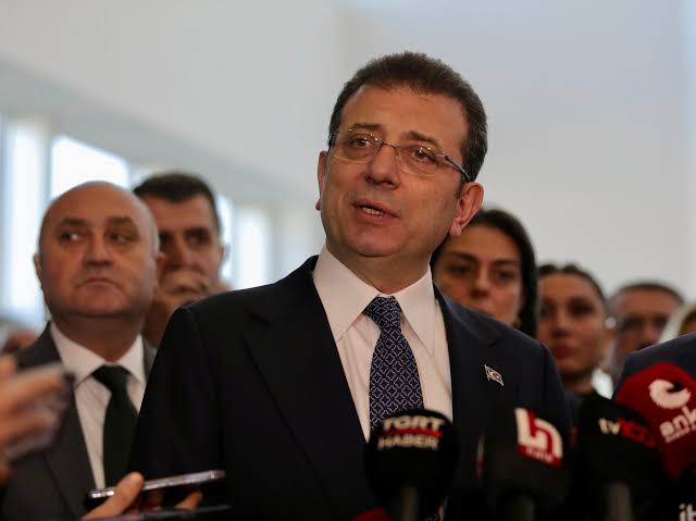Ekrem İmamoğlu'na Görevden Dolayı Hakaret Suçlamasıyla Yeni Dava Açıldı