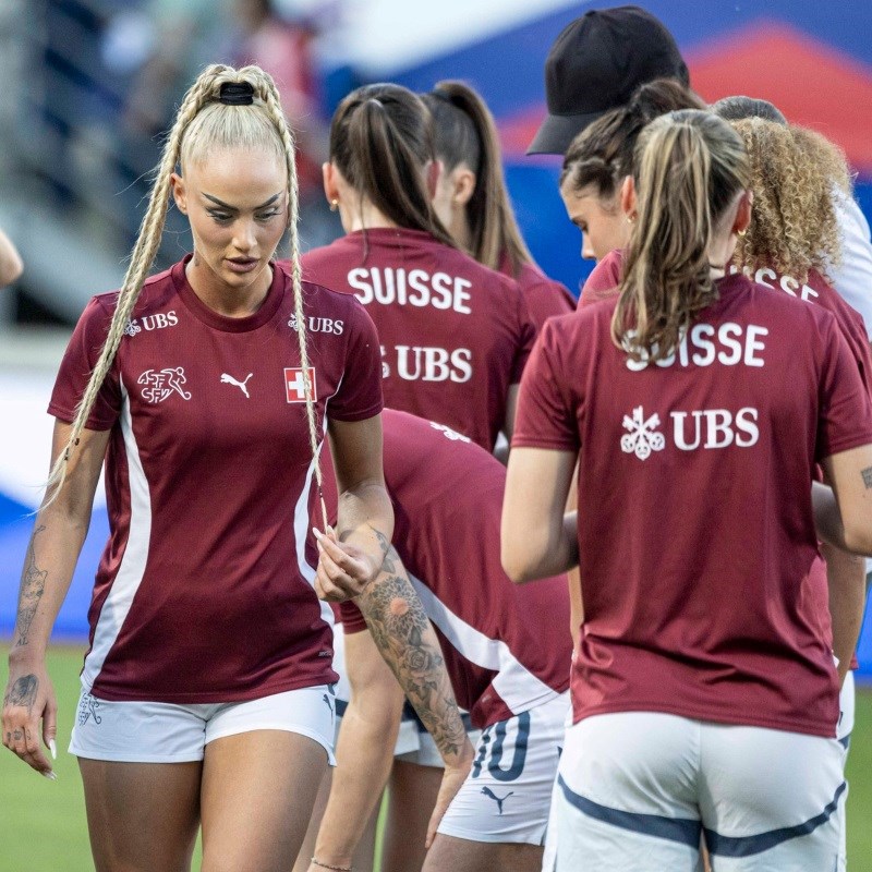 İsviçre Kadın Futbol Milli Takımı Luzern U15 Erkek Takımı'na Mağlup Oldu