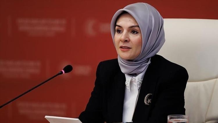 Türkiye'de Doğurganlık Hızı Rekor Düşüşle Tarih Yazdı: Aile Bakanlığı'ndan Mecburiyet Vurgusu