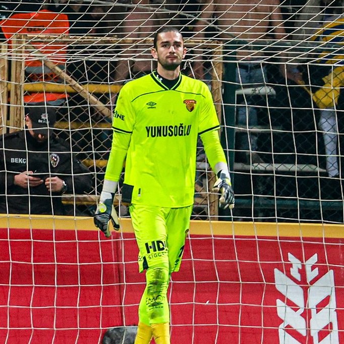 Bandırmaspor, Göztepe'den Arda Özçimen'i Kiraladı