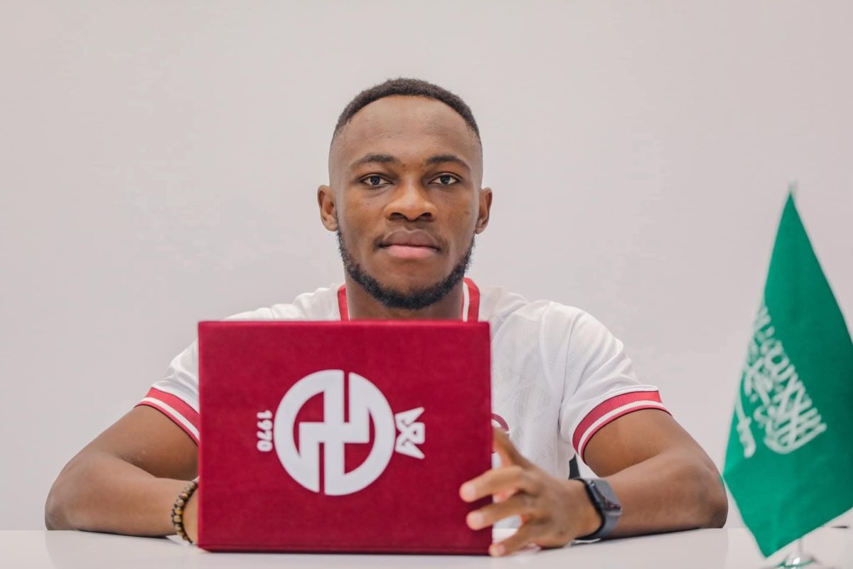 Al Kholood, Jackson Muleka'yı Beşiktaş'tan Kalıcı Olarak Transfer Etti