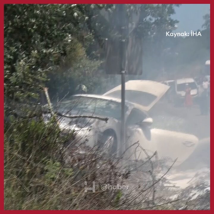 Sarıyer'de 10 Milyon Liralık Porsche Alev Alev Yandı: Sürücü Son Anda Kurtuldu