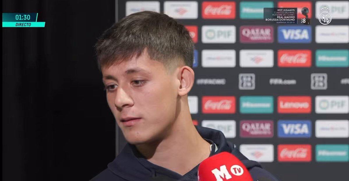 Arda Güler Orta Sahada Oynamaktan Keyif Alıyor