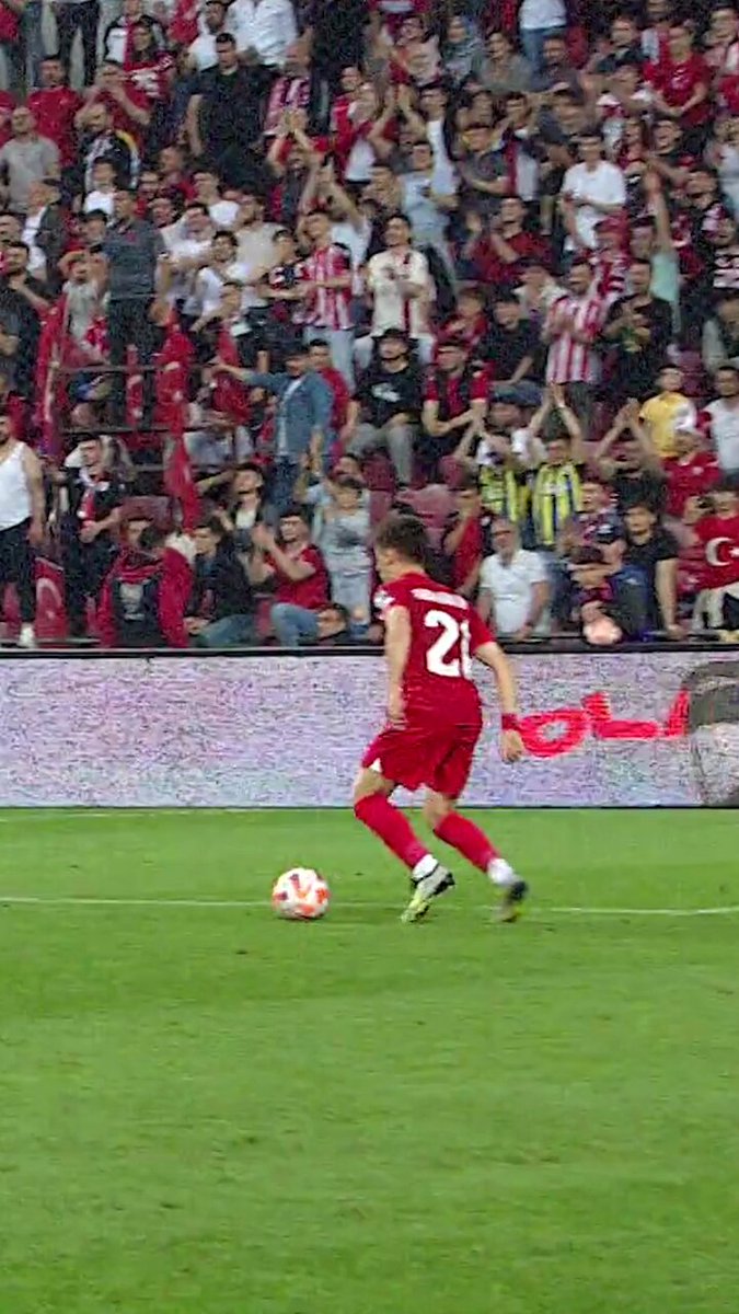 Arda Güler'den UEFA EURO Hesabı'na Özel Paylaşım