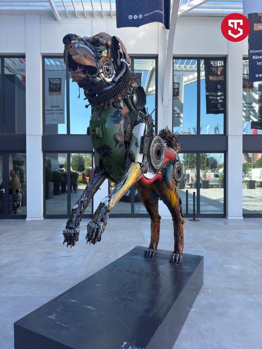 ASELSAN IDEF 25'te KANGAL Heykelleriyle Dikkat Çekiyor