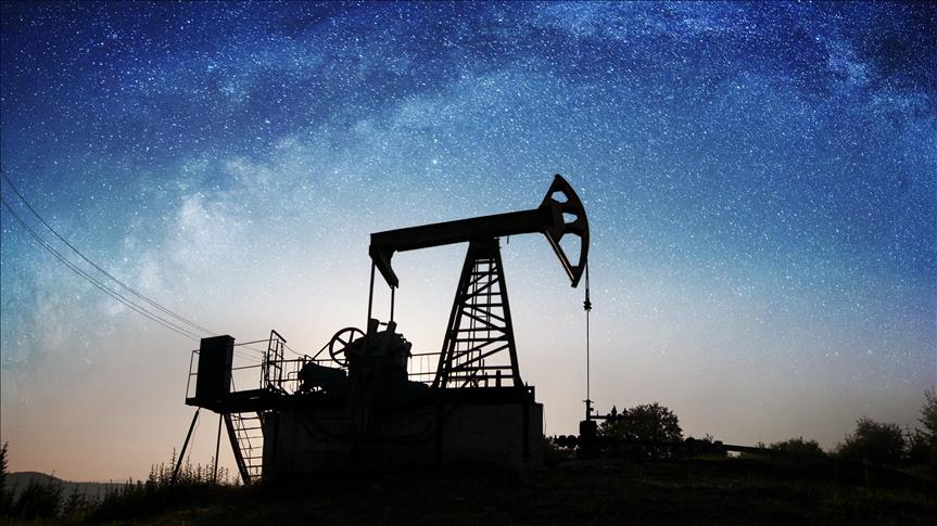 Brent Petrolün Varil Fiyatı Düşüşte: Endişeler Fiyatları Etkiledi