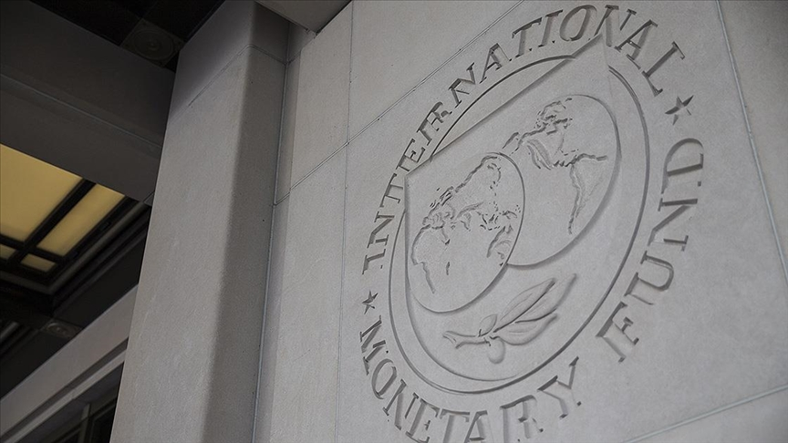 IMF, Küresel ve Türkiye Ekonomisi İçin Büyüme Tahminlerini Yükseltti