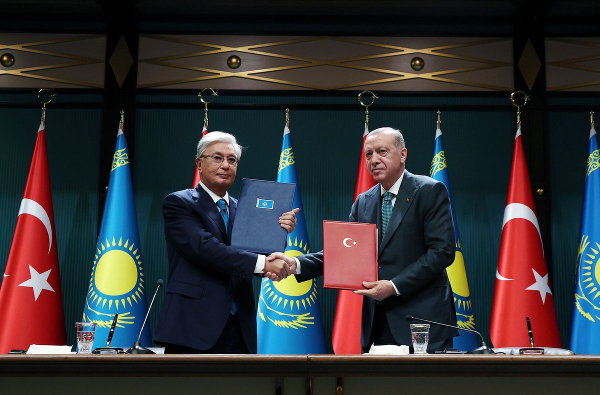 Erdoğan ve Tokayev Ortak Basın Toplantısı Düzenledi: İki Ülke Arasında Yeni Anlaşmalar