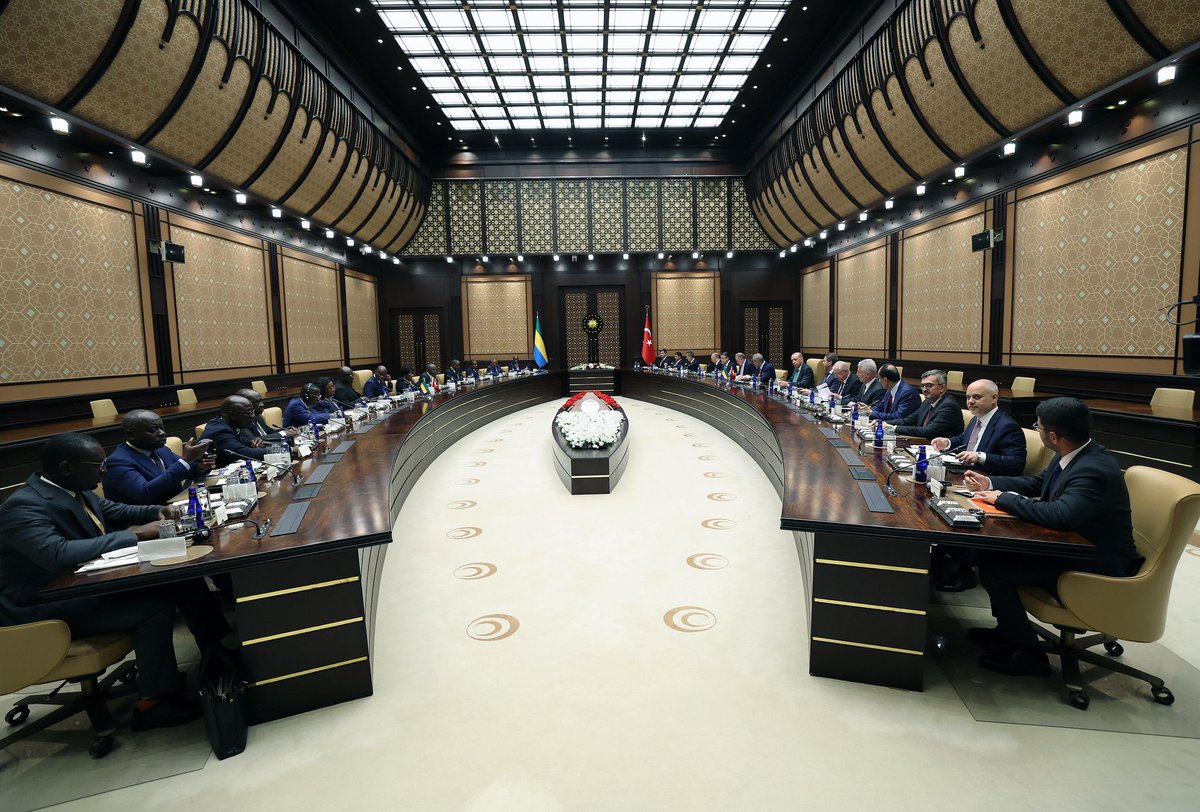 Cumhurbaşkanı Erdoğan, Gabon Cumhurbaşkanı ile Görüşme Yaptı