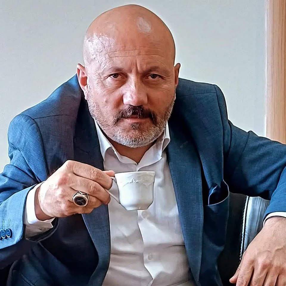 Mustafa Can | Jurnal