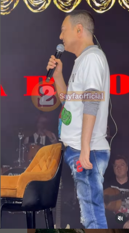 Serdar Ortaç MS Mücadelesinde Yeni Bir Sayfa Açtı: Harbiye Sahnesinde Yürüyüşüyle Alkış Topladı