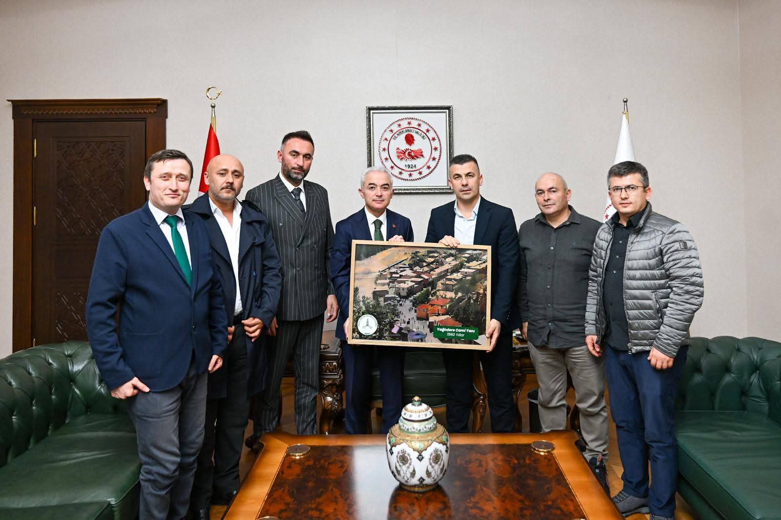 Kocaeli Giresun Yağlıdereliler Derneği’nden Kırklareli Valisi Uğur Turan’a Anlamlı Ziyaret