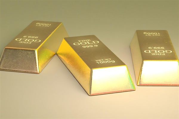 Altın 4.590 Dolar Seviyesinde Rekora Yakın Seyrediyor