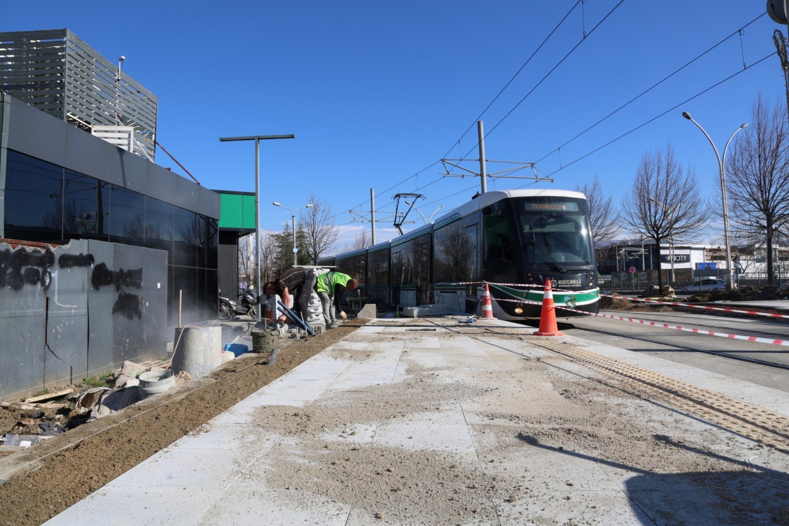 Akçaray’da Büyük Dönüşüm: Tramvay Kapasitesi İki Katına Çıkıyor, 600 Yolcu Taşınacak